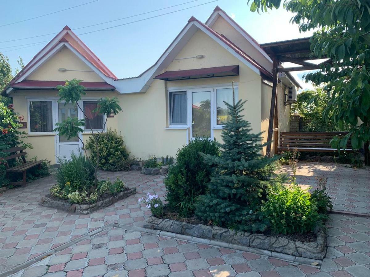 Yuzhnoukrainsk Beregynya汽车旅馆 外观 照片